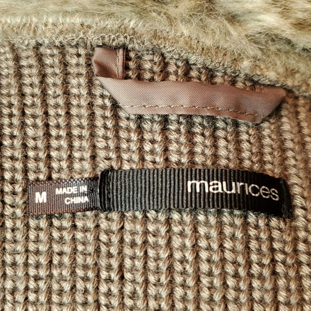 Maurices Faux Fur Vest - Picture 4 of 5